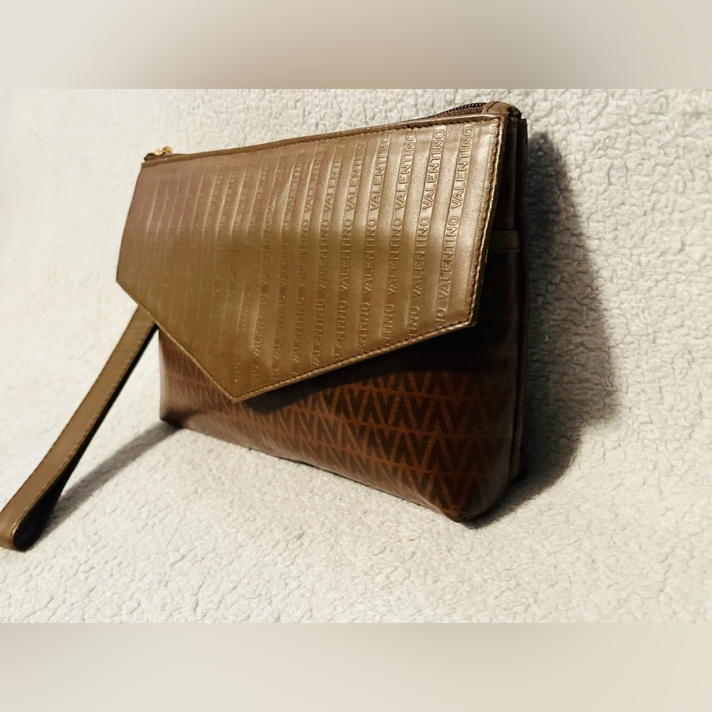 Mario Valentino Monogram Clutch/Wristlet - Picture 10 of 12